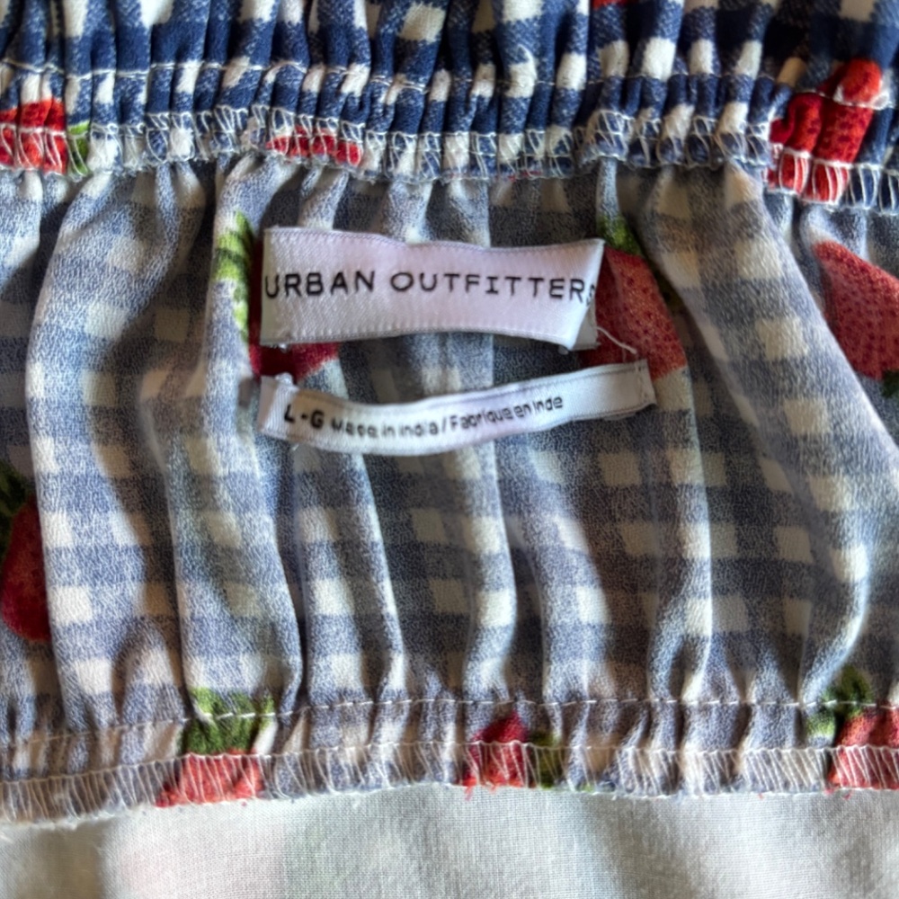 NEW Urban Outfitters Penelope Strawberry Gingham Button-Front Midi Dress Sz M/L - Picture 11 of 16